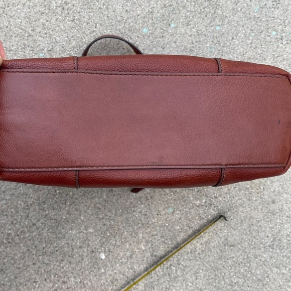 Fossil Skylar Leather Satchel - Brown preloved women’s handbag - Picture 5 of 6